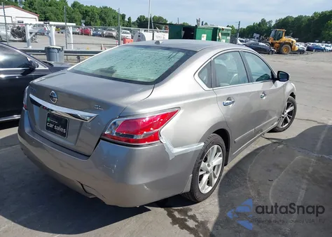 2015 Nissan Altima 2.5 Sl z USA, uszkodzony, nr VIN 1N4AL3AP5FC252316